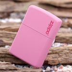 فندک زیپو Zippo لوگو دارمدل Pink Matte